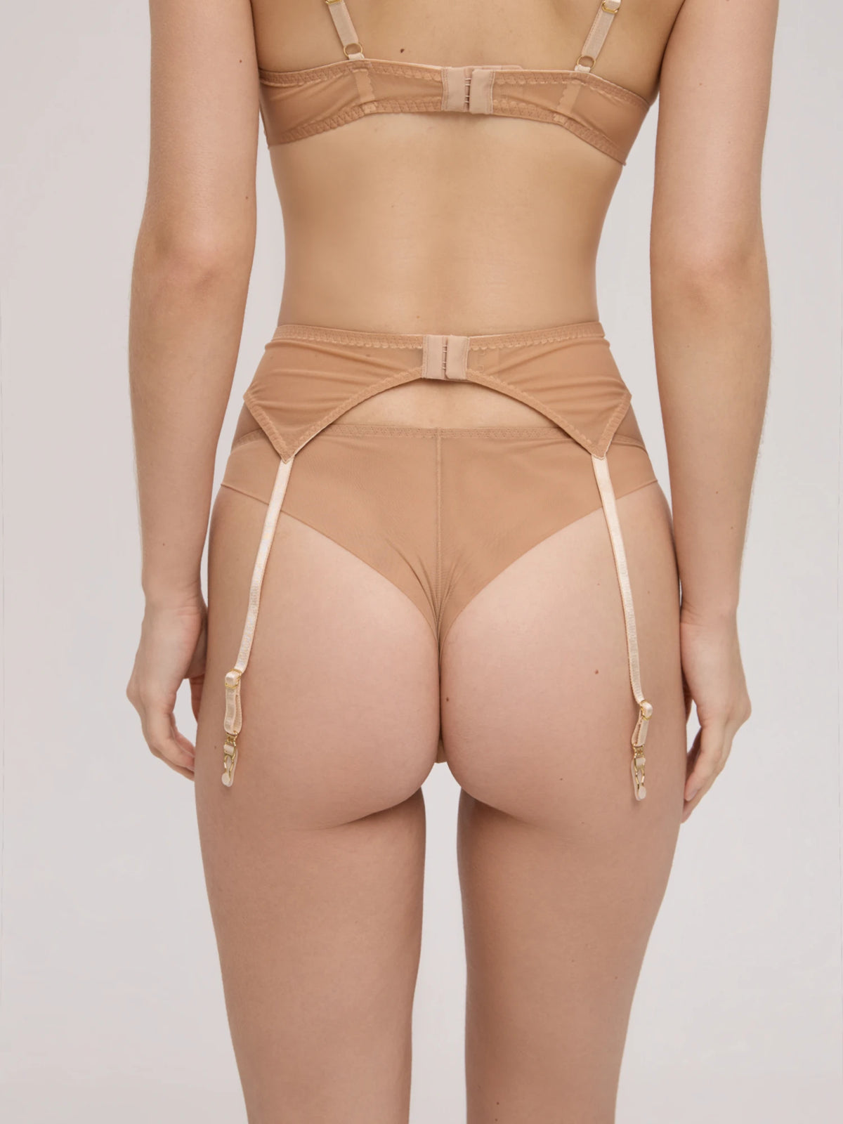 MONROE THONG IN NUDE